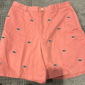 Men’s vineyard vines shorts